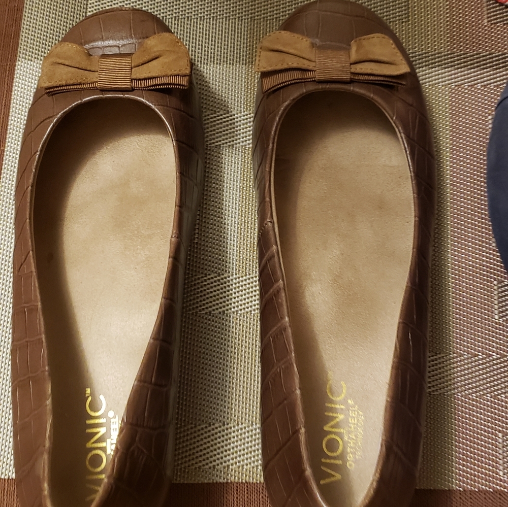Vionic Shoes